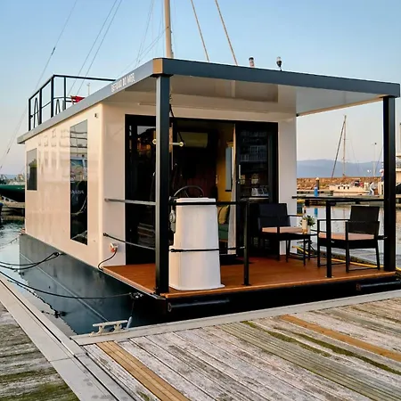 Alma Flotante