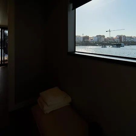 Bateau-hôtel Alma Flotante *